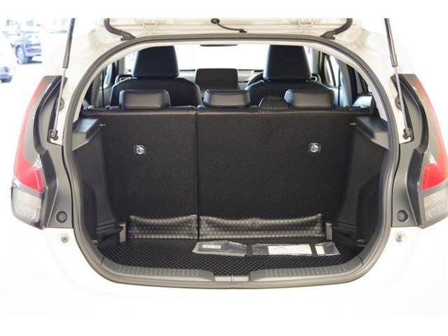 
								TOYOTA AQUA full									