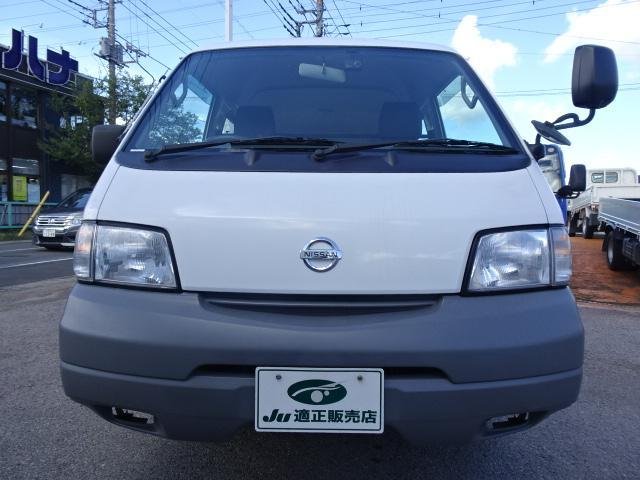 
								NISSAN VANETTE VAN full									