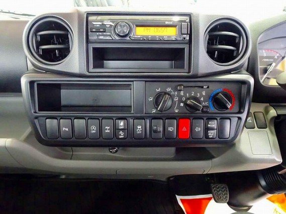 
								HINO DUTRO full									