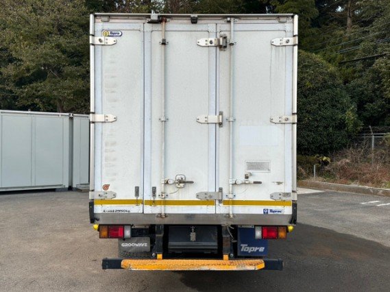 
								ISUZU ELF TRUCK full									