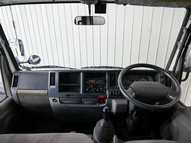
								ISUZU ELF TRUCK full									