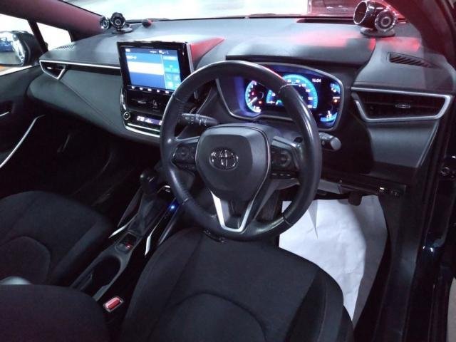 
								TOYOTA COROLLA full									