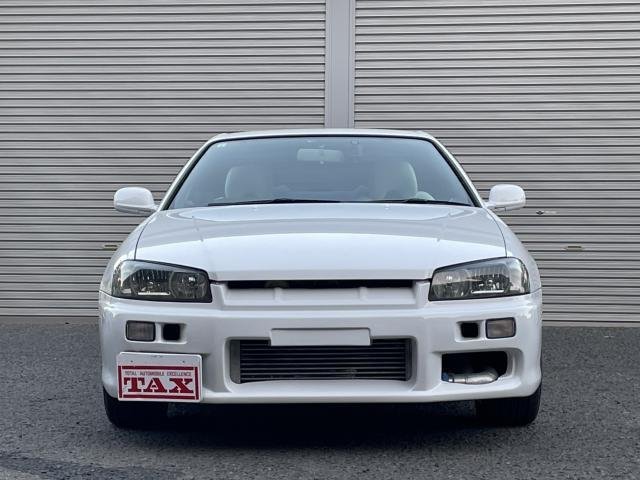 
								NISSAN SKYLINE full									