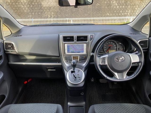 
								TOYOTA RACTIS full									