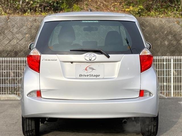 
								TOYOTA RACTIS full									