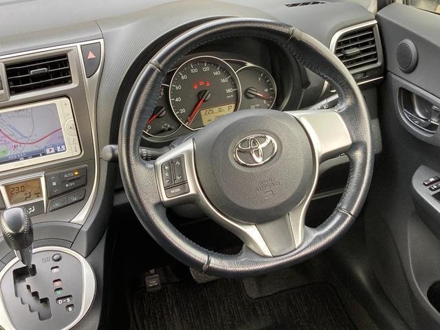
								TOYOTA RACTIS full									