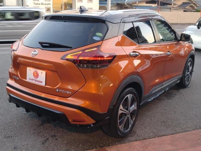 
								NISSAN KICKS full									