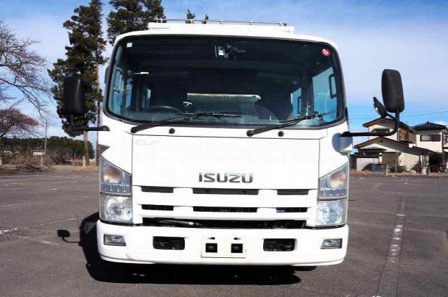 
								ISUZU ELF TRUCK full									