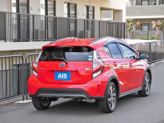 
								TOYOTA AQUA full									