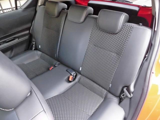 
								TOYOTA AQUA full									