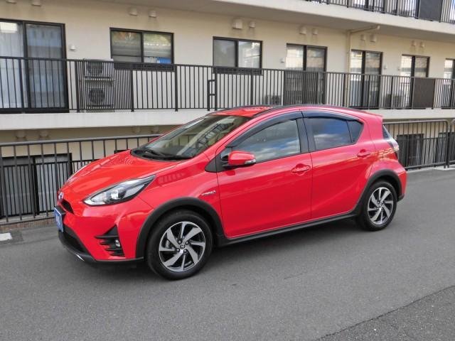 
								TOYOTA AQUA full									