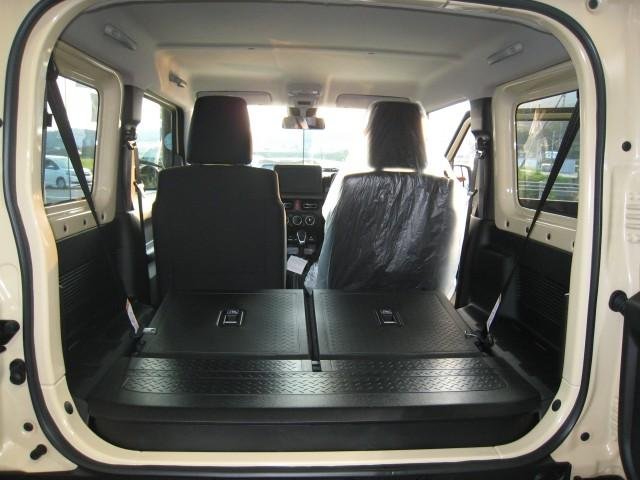 
								SUZUKI JIMNY full									