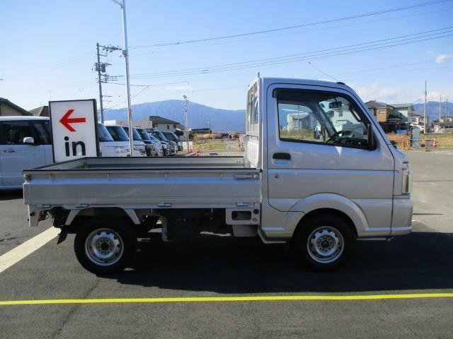 
								SUZUKI CARRY TRUCK full									