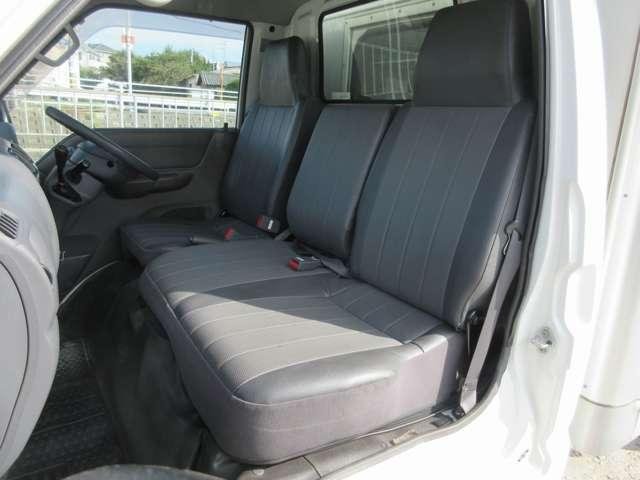 
								MAZDA BONGO TRUCK full									