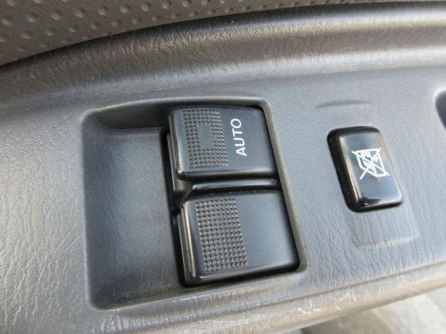 
								MAZDA BONGO TRUCK full									