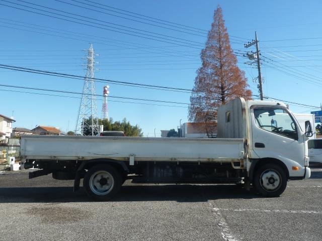 
								TOYOTA DYNA TRUCK full									