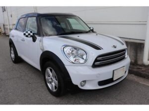 MINI COOPER CROSSOVER