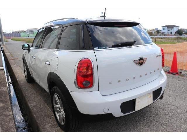 
								MINI COOPER CROSSOVER full									
