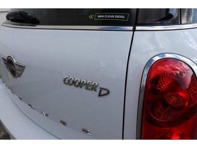 
								MINI COOPER CROSSOVER full									