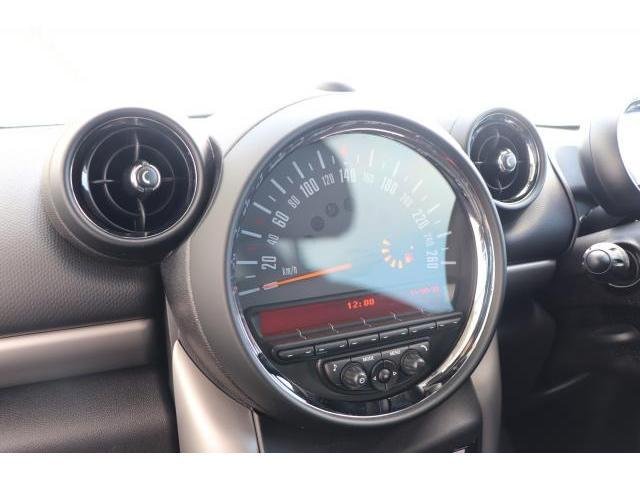 
								MINI COOPER CROSSOVER full									