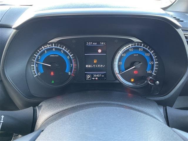 
								NISSAN ROOX full									