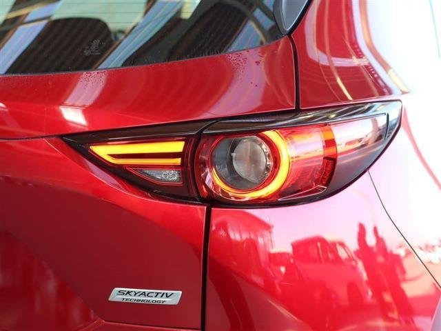 
								MAZDA CX-5 full									