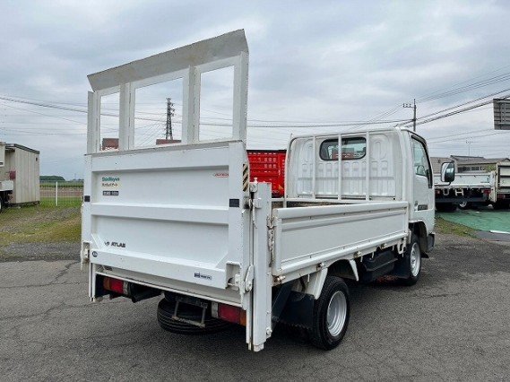 
								NISSAN ATLAS TRUCK full									