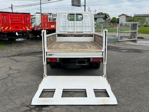 
								NISSAN ATLAS TRUCK full									