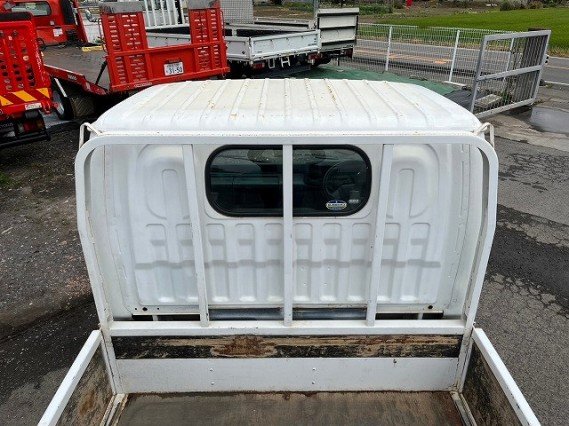
								NISSAN ATLAS TRUCK full									