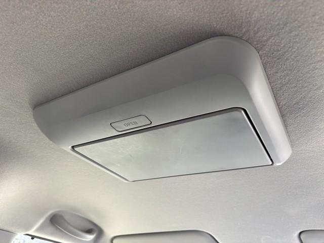 
								NISSAN SERENA full									