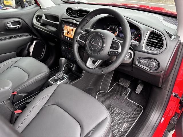 
								JEEP RENEGADES full									