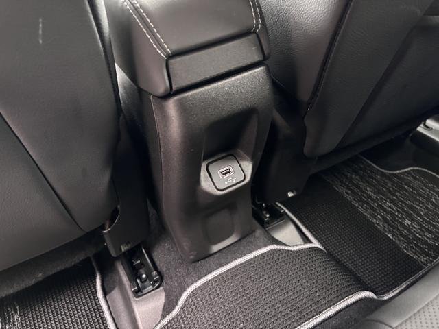 
								JEEP RENEGADES full									