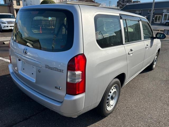 
								TOYOTA PROBOX full									