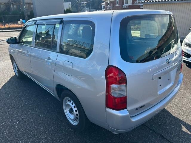 
								TOYOTA PROBOX full									