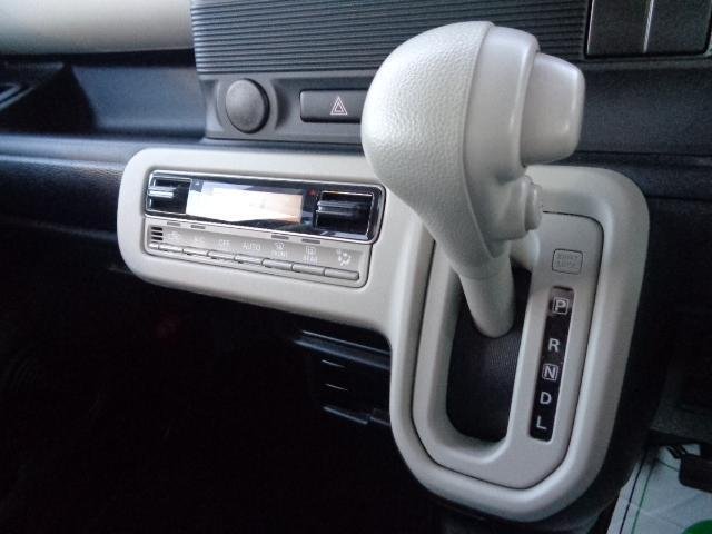 
								TOYOTA HIACE COMMUTER GL full									