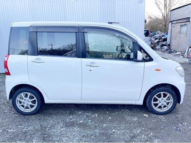 
								DAIHATSU TANTO EXE full									