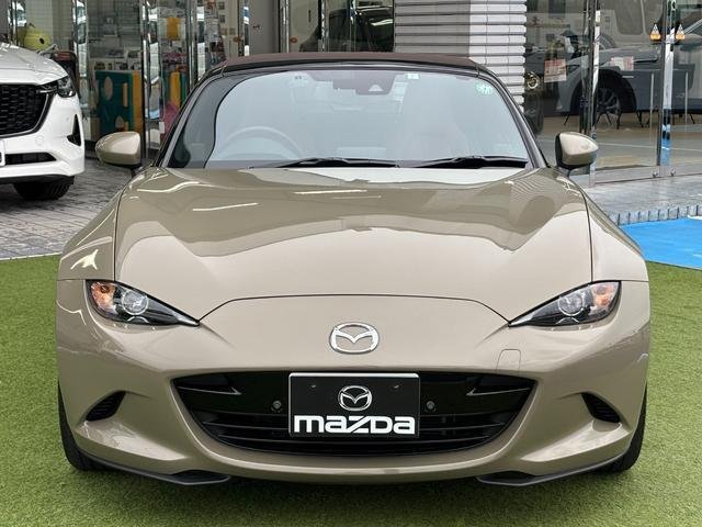 
								MAZDA MX-5 full									