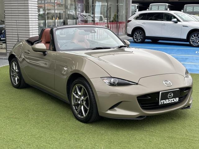 
								MAZDA MX-5 full									