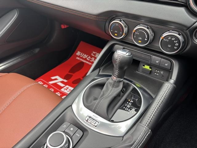 
								MAZDA MX-5 full									