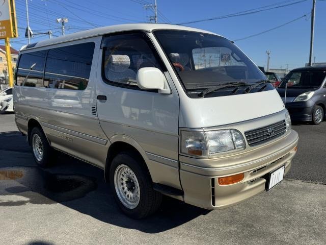 
								TOYOTA HIACE WAGON full									