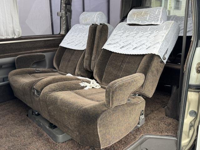 
								TOYOTA HIACE WAGON full									