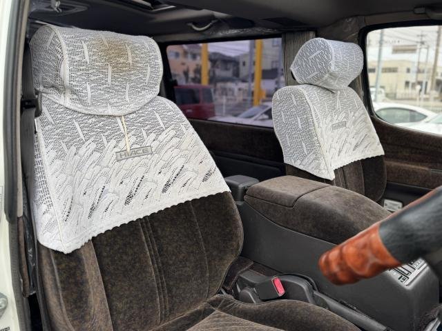 
								TOYOTA HIACE WAGON full									