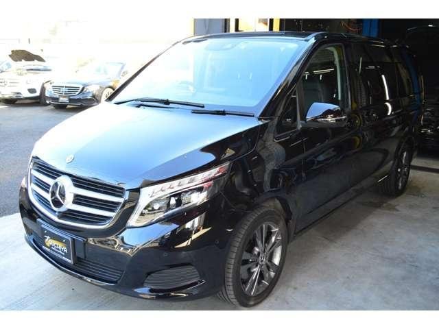 
								Mercedes Benz full									
