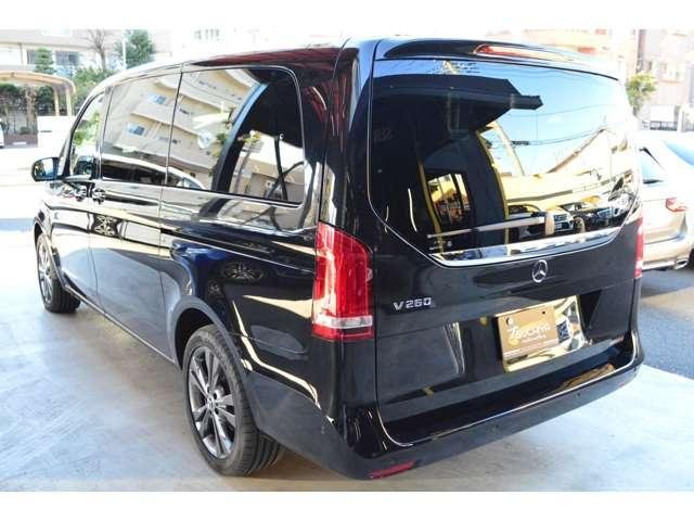 
								Mercedes Benz full									