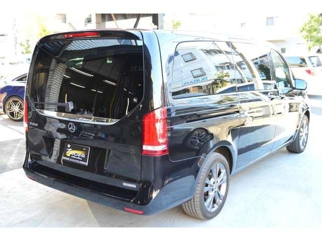 
								Mercedes Benz full									