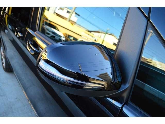 
								Mercedes Benz full									