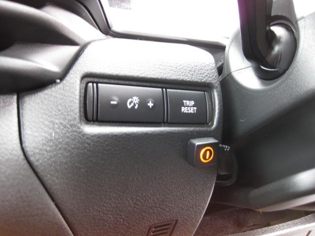 
								NISSAN NOTE full									