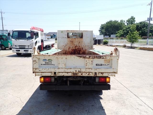 
								ISUZU ELF TRUCK full									