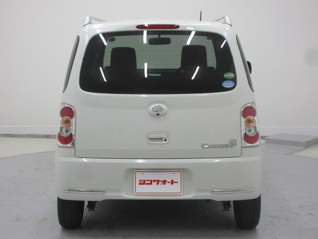 
								DAIHATSU MIRA COCOA full									