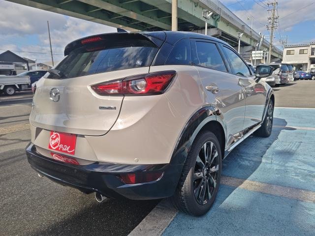 
								MAZDA CX-3 full									